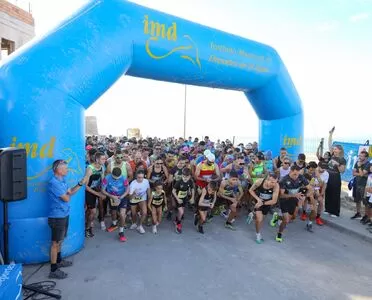 Jonnathan Aguilera y Jessica Martín, ganadores del III Trail Guardias Viejas Muebles Mesa El Ejido 2024
