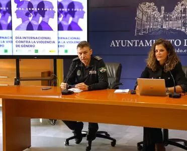 El Ejido conmemora el 25N con una campaña escolar, talleres, proyecciones, jornada, lectura de manifiesto y ruta urbana